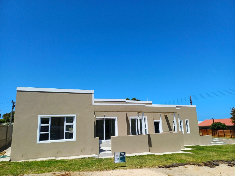 3 Bedroom Property for Sale in Palmiet Western Cape